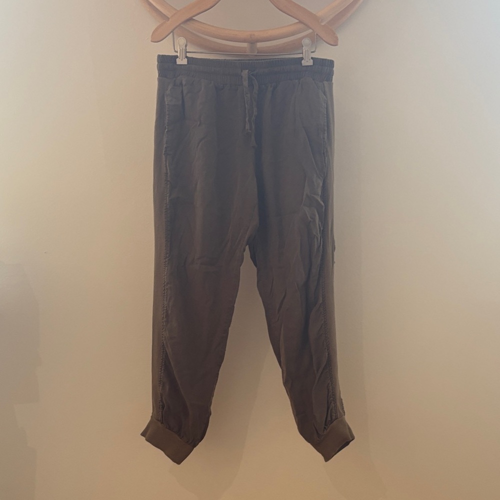 fab'rik Men's Olive Jogger Pants